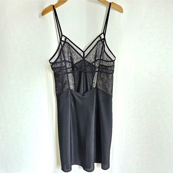 Calvin Klein Black Floral Lace Slip Dress - Picture 6 of 15